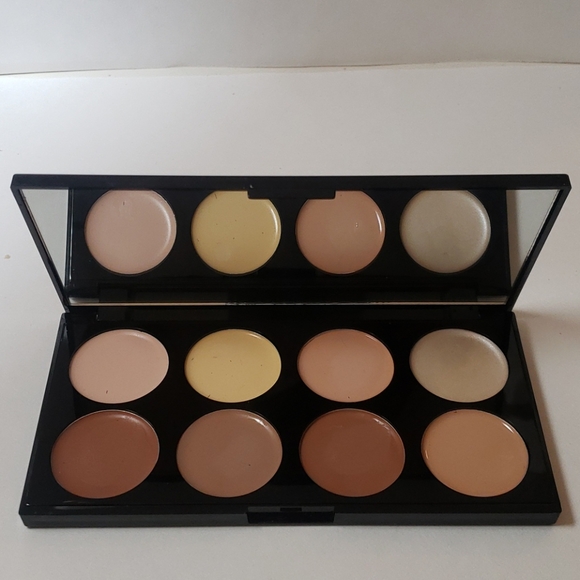 Palette - Picture 3 of 6